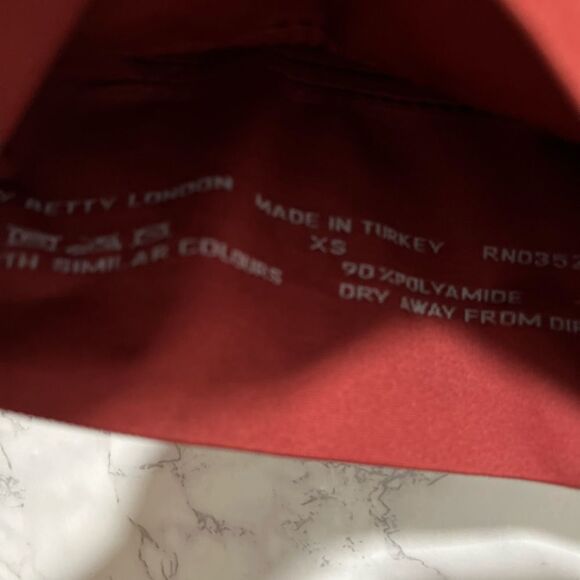 Sweaty Betty Stamina High Neck Sports Bra - Picture 5 of 7